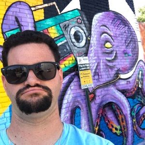 Meet your Posher, Eric